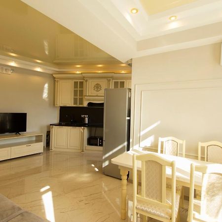 Residential Сomplex Central 270 อัลมาตี ภายนอก รูปภาพ